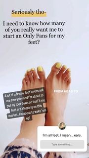 Nadine Velazquez feet photo thumbnail