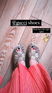Nadine Velazquez feet photo thumbnail