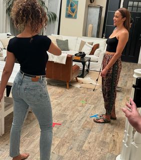 Nadine Velazquez feet photo thumbnail