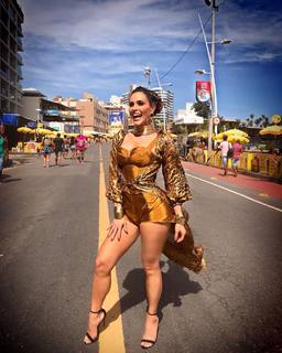 Nadja Haddad feet photo 2