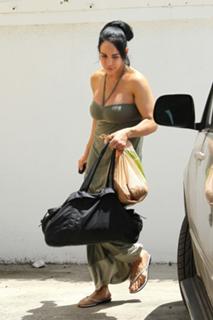 Nadya Suleman feet photo 1