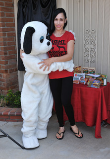 Nadya Suleman feet photo 4