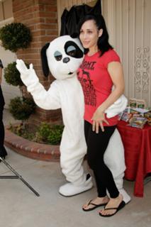 Nadya Suleman feet photo 12