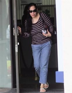 Nadya Suleman feet photo 6