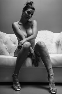 Nadège Lacroix feet photo 1