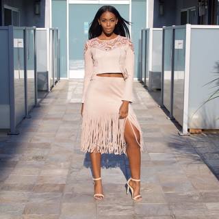Nafessa Williams feet photo thumbnail