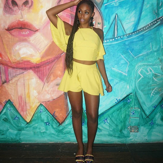 Nafessa Williams feet photo thumbnail