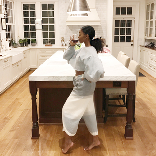Nafessa Williams feet photo thumbnail
