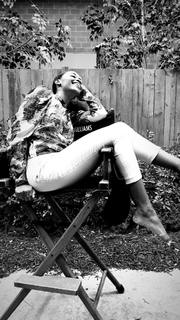 Nafessa Williams feet photo thumbnail