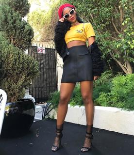 Nafessa Williams feet photo thumbnail