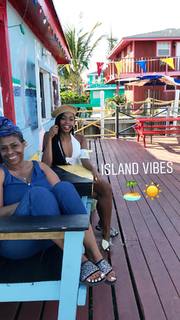 Nafessa Williams feet photo thumbnail