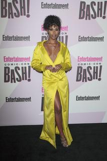 Nafessa Williams feet photo thumbnail