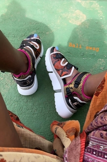 Nafessa Williams feet photo thumbnail
