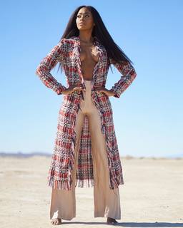 Nafessa Williams feet photo thumbnail