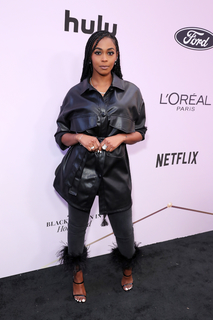 Nafessa Williams feet photo thumbnail