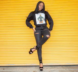 Nafessa Williams feet photo thumbnail