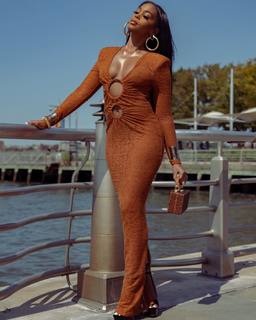 Nafessa Williams feet photo thumbnail