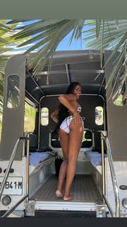 Nafessa Williams feet photo thumbnail