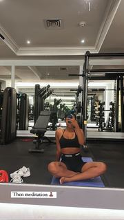 Nafessa Williams feet photo thumbnail
