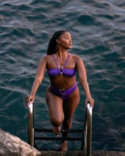 Nafessa Williams feet photo thumbnail