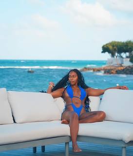 Nafessa Williams feet photo thumbnail