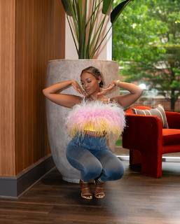 Nafessa Williams feet photo thumbnail