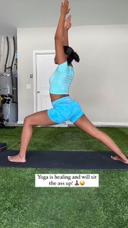 Nafessa Williams feet photo thumbnail