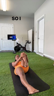 Nafessa Williams feet photo thumbnail