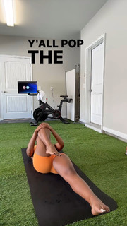 Nafessa Williams feet photo thumbnail