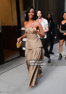 Nafessa Williams feet photo 1