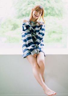 Nagisa Aoyama feet photo 14