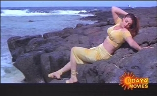 Nagma feet photo 15