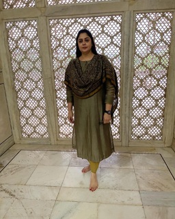 Nagma feet photo 7