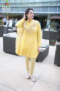 Nagma feet photo 8