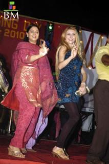 Nagma feet photo 4
