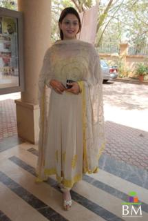 Nagma feet photo 1