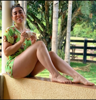 Naiara Azevedo feet photo 4