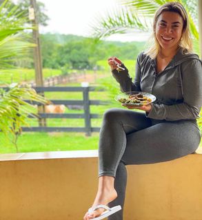Naiara Azevedo feet photo 9