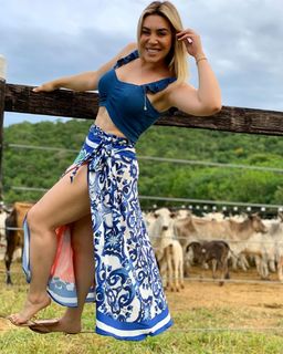 Naiara Azevedo feet photo 8