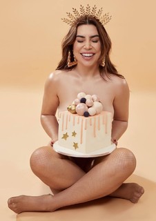 Naiara Azevedo feet photo 7