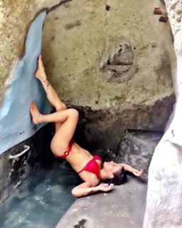 Naike Rivelli feet photo 8