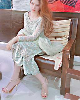 Naimal Khawar feet photo 12