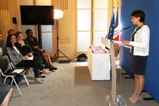 Najat Belkacem feet photo 5