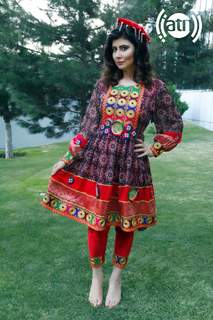 Najeeba Faiz feet photo 18