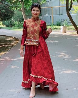Najeeba Faiz feet photo 14