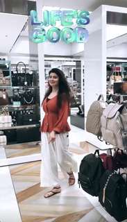 Najeeba Faiz feet photo 18