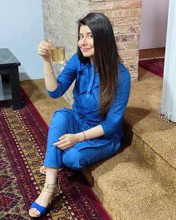 Najeeba Faiz feet photo 12