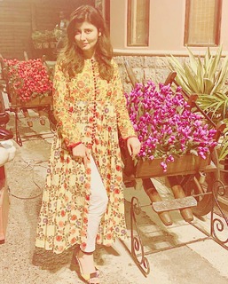 Najeeba Faiz feet photo 17