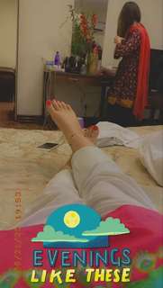 Najeeba Faiz feet photo 14