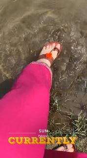 Najeeba Faiz feet photo 17